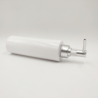 200ml Cylinder White Plastic Bottle with Lotion Pump