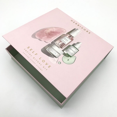 Luxury Perfume box Magnetic Closure Paper Box 